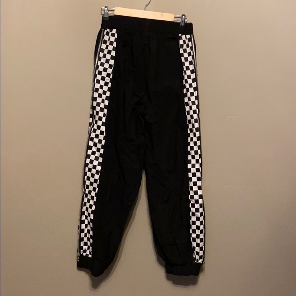 Side zip joggers